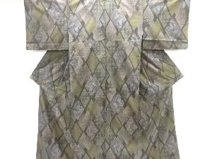 ダイヤ柄に花鳥模様織り出し本場泥大島紬着物(9マルキ)